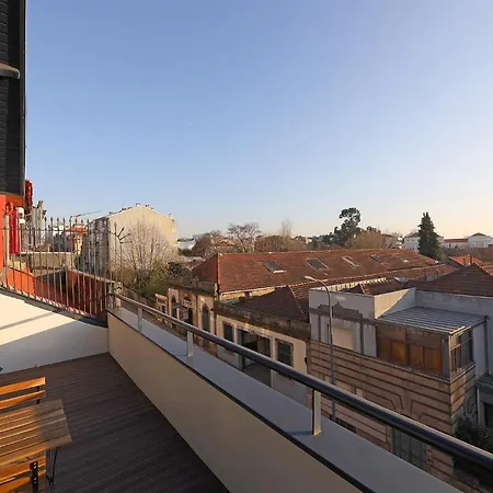 Apartment Flh Lovely Flat With Balcony