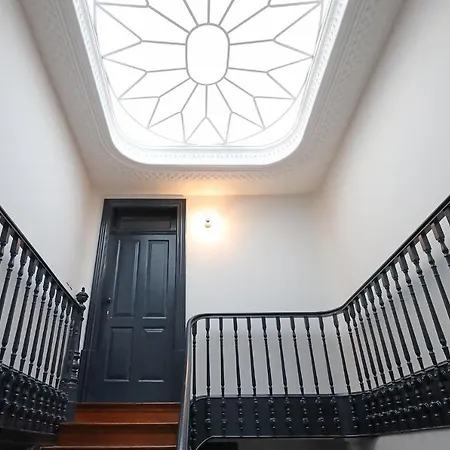 Flh Lovely Flat With Balcony