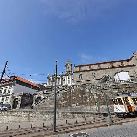 Flh Lovely Flat With Balcony * Oporto